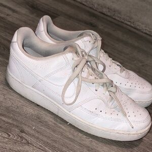 Used Low-Top Nikes Sneakers